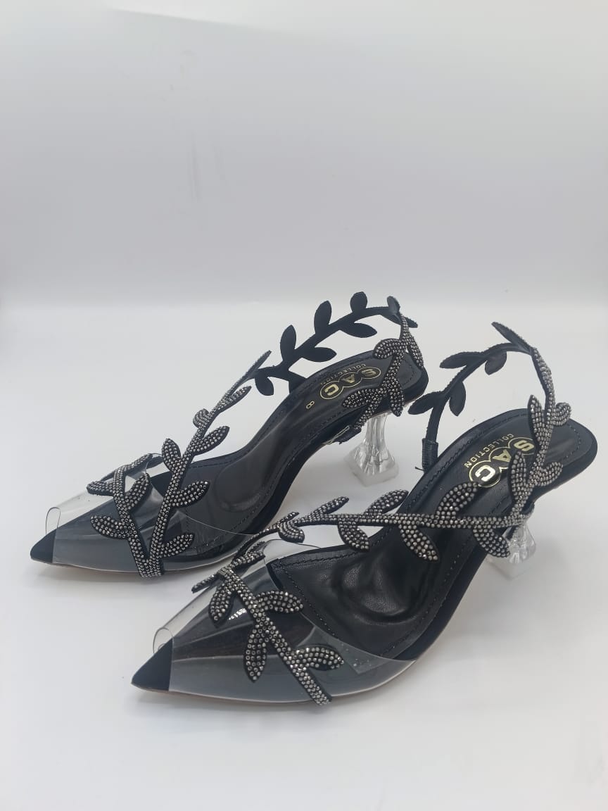 Women’s Trendy Footwear – New Arrival