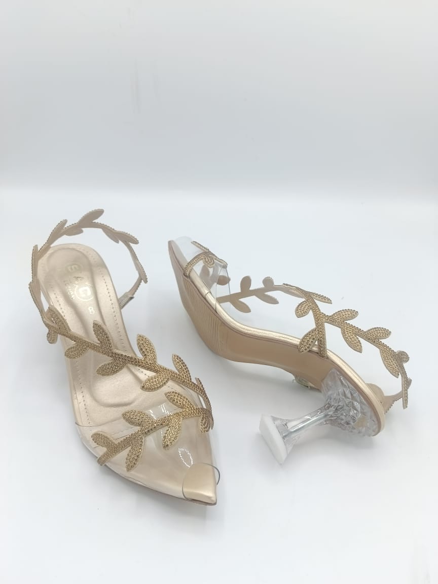 Women’s Trendy Footwear – New Arrival