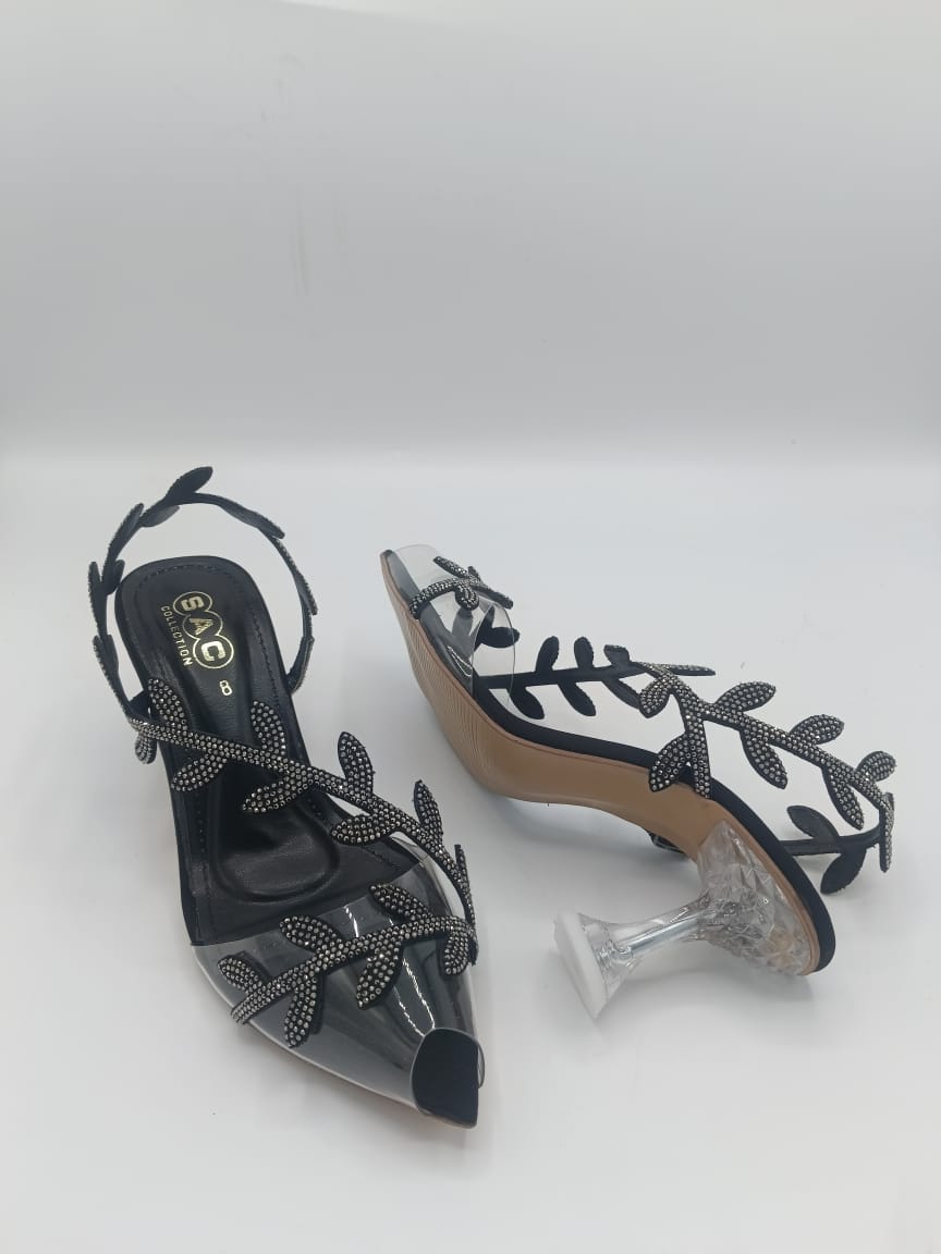 Women’s Trendy Footwear – New Arrival